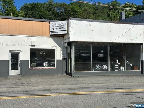 124 Goffle Rd, Hawthorne, NJ, 07506-3616 | Card Image