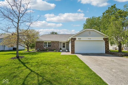 7426 Cobblestone West Drive, Indianapolis, IN, 46236 | Card Image