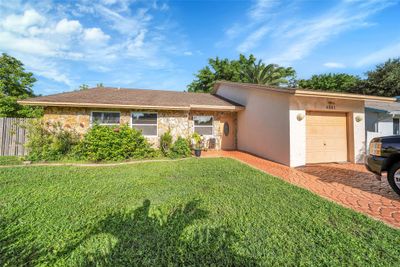 4541 Nw 95 Th Ave, House other with 4 bedrooms, 2 bathrooms and null parking in Sunrise FL | Image 1