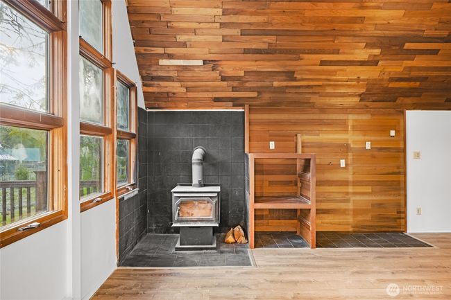 17118 Riverview Way E, House other with 3 bedrooms, 2 bathrooms and null parking in Enumclaw WA | Image 16