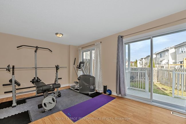 A - 22 Steel St, House attached with 3 bedrooms, 3 bathrooms and 1 parking in Gloucester ON | Image 6