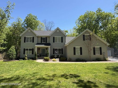 12 Oak Leaf Dr, New Egypt, NJ, 08533-2715 | Card Image