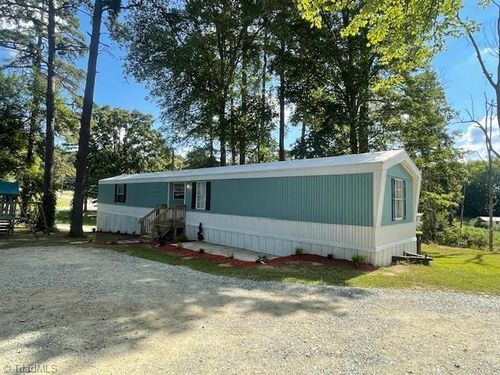 3799 S Nc Highway 150, Lexington, NC, 27295-6340 | Card Image