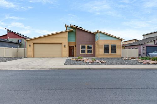390 Blue River Dr, Grand Junction, CO, 81504-4223 | Card Image