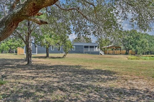 9137 Conner Rd, Washington, TX, 77880-5103 | Card Image
