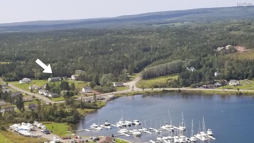 110 De Raymond St, Saint Peters, NS, B0E3B0 | Card Image