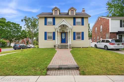 1956 Pinecrest Dr, Ferndale, MI, 48220-1210 | Card Image