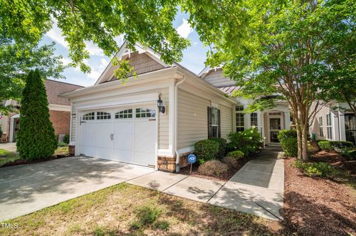 322 Arvada Dr, Cary, NC, 27519-9382 | Card Image