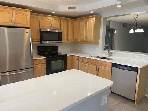 apt-m2-2404 Antigua Cir, Coconut Creek, FL, 33066-1027 | Card Image