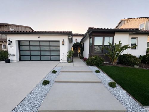 16071 Riverton Ave, Lathrop, CA, 95330-8091 | Card Image