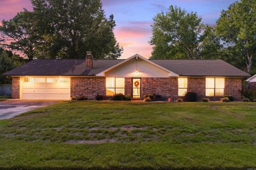 9 Pebble Brook, Conway, AR, 72034 | Card Image