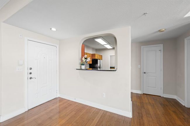 APT-445 - 2299 Lone Star Dr, Condo with 2 bedrooms, 2 bathrooms and 2 parking in Sugar Land TX | Image 21