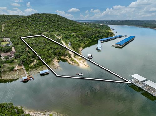 9006 Lime Creek Rd, Volente, TX, 78641-6040 | Card Image