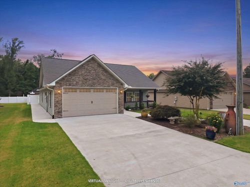 109 Rains Ave, Boaz, AL, 35957-1247 | Card Image