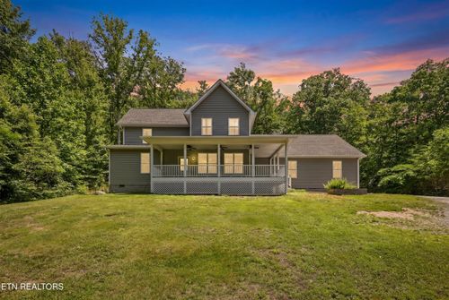 906 Park Ln, Andersonville, TN, 37705-3324 | Card Image