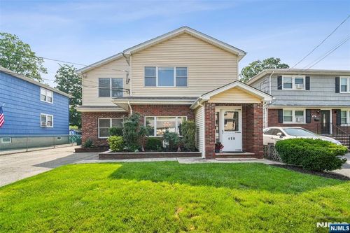 458 Midland Ave, Pompton Lakes, NJ, 07442-2226 | Card Image