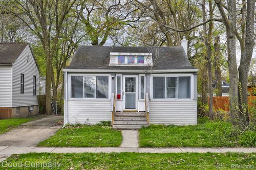 610 Lewiston Ave, Ferndale, MI, 48220-1380 | Card Image