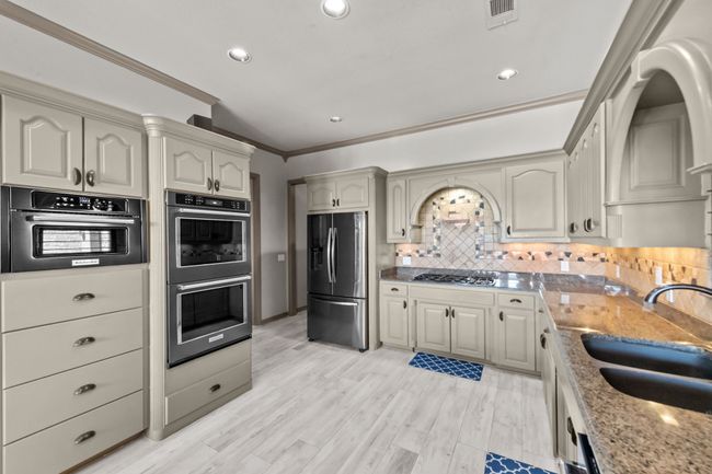 13600 Willow Springs Rd, House other with 5 bedrooms, 6 bathrooms and null parking in Haslet TX | Image 9
