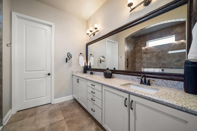 13917 Kingfisher Glen Dr, House other with 2 bedrooms, 3 bathrooms and null parking in LITHIA FL | Image 30