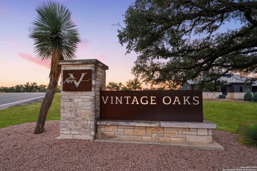 287 Brook Cyn, New Braunfels, TX, 78132-0121 | Card Image