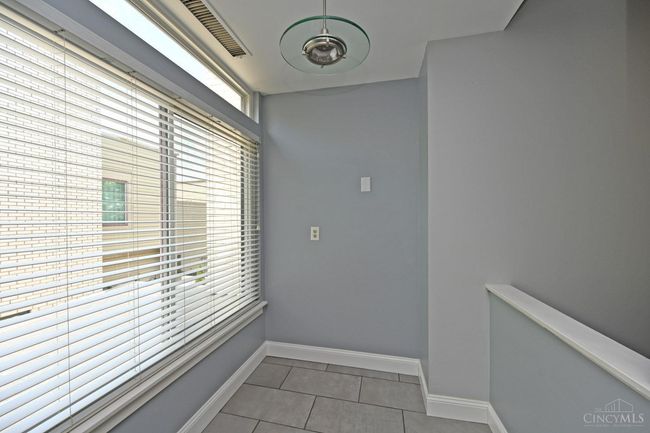 2320 Dina Ave, Condo with 2 bedrooms, 2 bathrooms and null parking in Cincinnati OH | Image 19