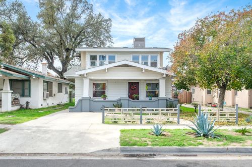 277 N H St, Dinuba, CA, 93618-1908 | Card Image