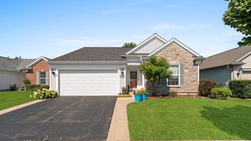 12385 Copper Ln, Huntley, IL, 60142-6423 | Card Image
