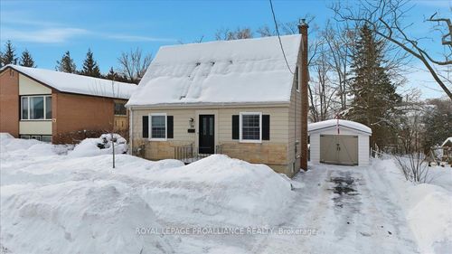 28 Fairway Ave, Belleville, ON, K8N4B3 | Card Image