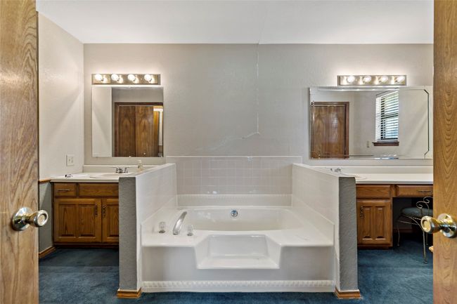 4395 Farm Road 2820, House other with 3 bedrooms, 2 bathrooms and null parking in Sumner TX | Image 24