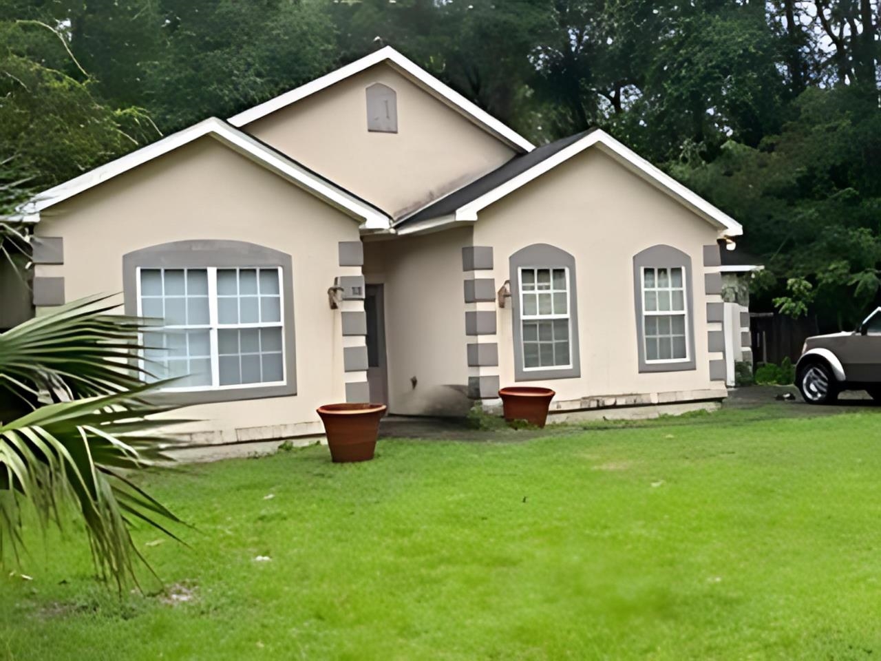 Arikara Dr, Crawfordville, FL 32327