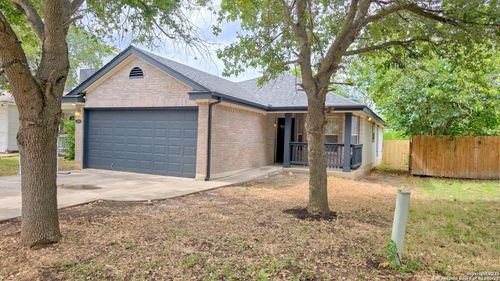 6646 Walnut Valley Dr, San Antonio, TX, 78242-2451 | Card Image