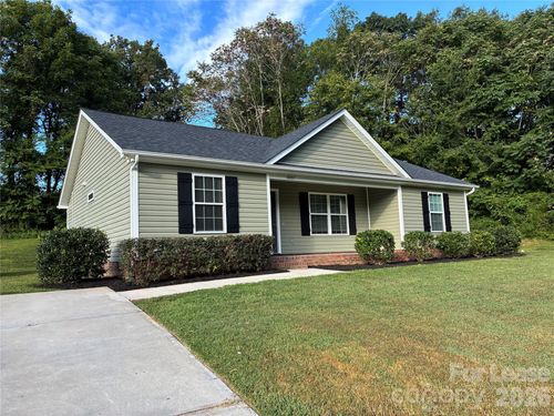 5057 Bahama Dr, Kannapolis, NC, 28081-9485 | Card Image