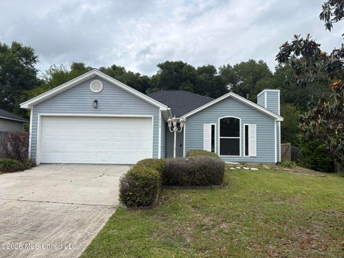 12115 Five Oaks Dr, Gulfport, MS, 39503-4817 | Card Image