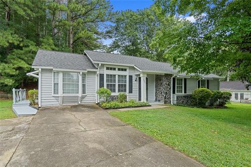 3897 Ester Dr Sw, Atlanta, GA, 30331-4380 | Card Image