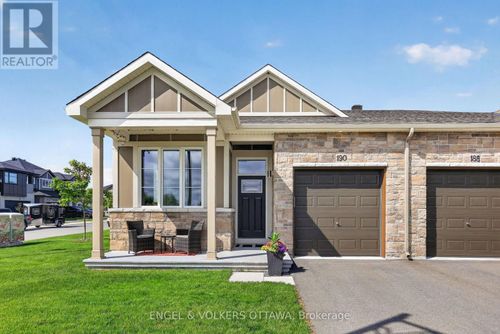 190 Rathwell St, Carleton Place, ON, K7C0H9 | Card Image