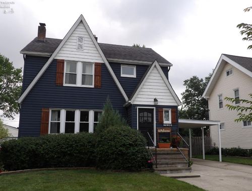 16903 Woodbury Ave, Cleveland, OH, 44135-4335 | Card Image