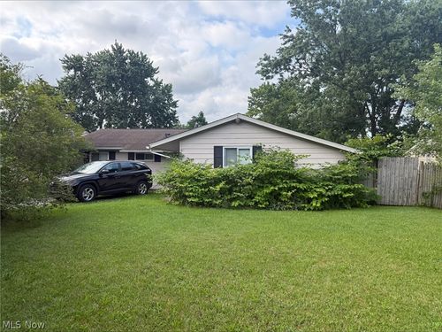 2786 Clermont St, Streetsboro, OH, 44241-5167 | Card Image