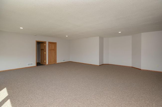 28-web-or-mls-28-Family Room.jpg | Image 28