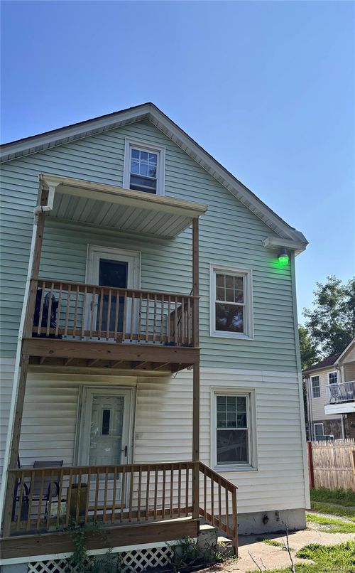 362 Mansion St, Poughkeepsie, NY, 12601-3502 | Card Image
