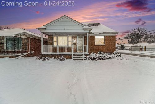 4402 Roosevelt Blvd, Dearborn Heights, MI, 48125-2535 | Card Image