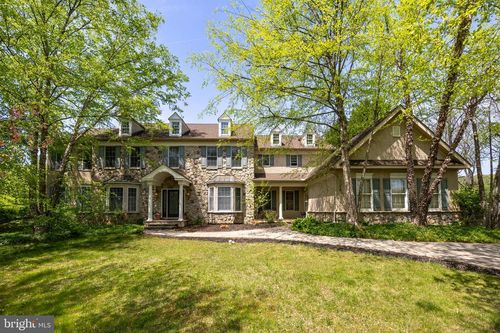 301 Bell Ct, Exton, PA, 19341-2351 | Card Image