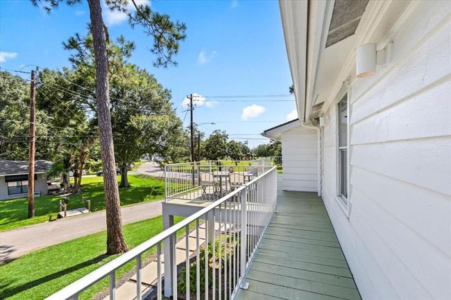 432 Glen Cove St, House other with 4 bedrooms, 4 bathrooms and 2 parking in Kemah TX | Image 37