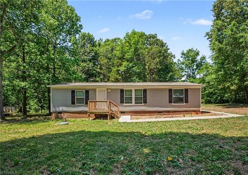 430 Charolais Dr, Salisbury, NC, 28146-0417 | Card Image