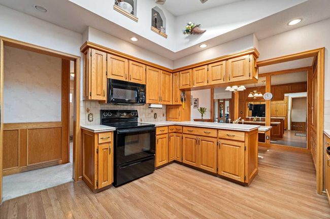 26 Rossburn Cres Sw, House detached with 1 bedrooms, 2 bathrooms and 2 parking in Calgary AB | Image 10