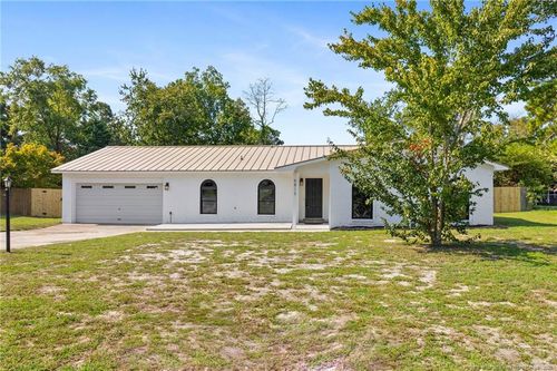 6813 Timbercroft Ln, Fayetteville, NC, 28314-5387 | Card Image
