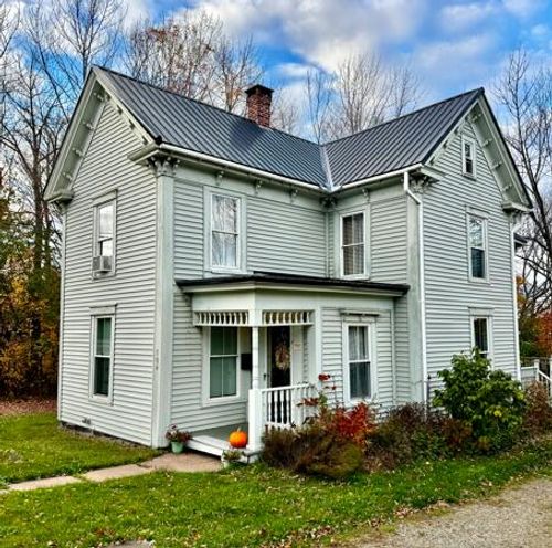 704 Main Street, Calais, ME, 04619 | Card Image