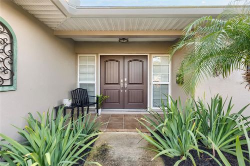 1832 69th Ave S, St Petersburg, FL, 33712-5925 | Card Image