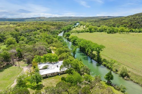 4711 Wayside Dr, Wimberley, TX, 78676-6133 | Card Image