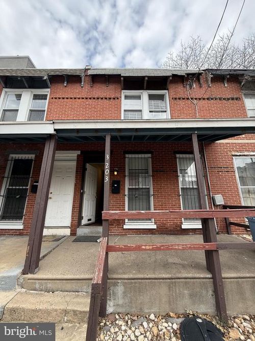 3203 Pearl St, PHILADELPHIA, PA, 19104-2522 | Card Image