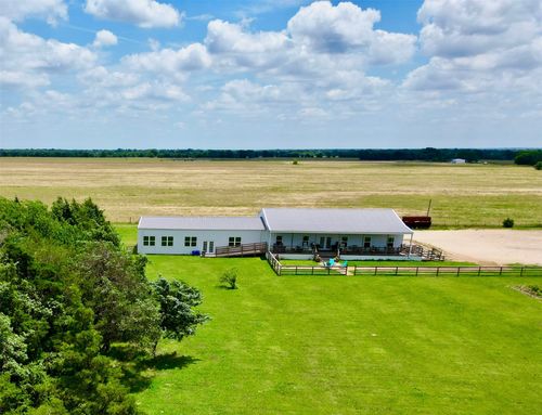 9262 Farm Road 79, Sumner, TX, 75486-5553 | Card Image